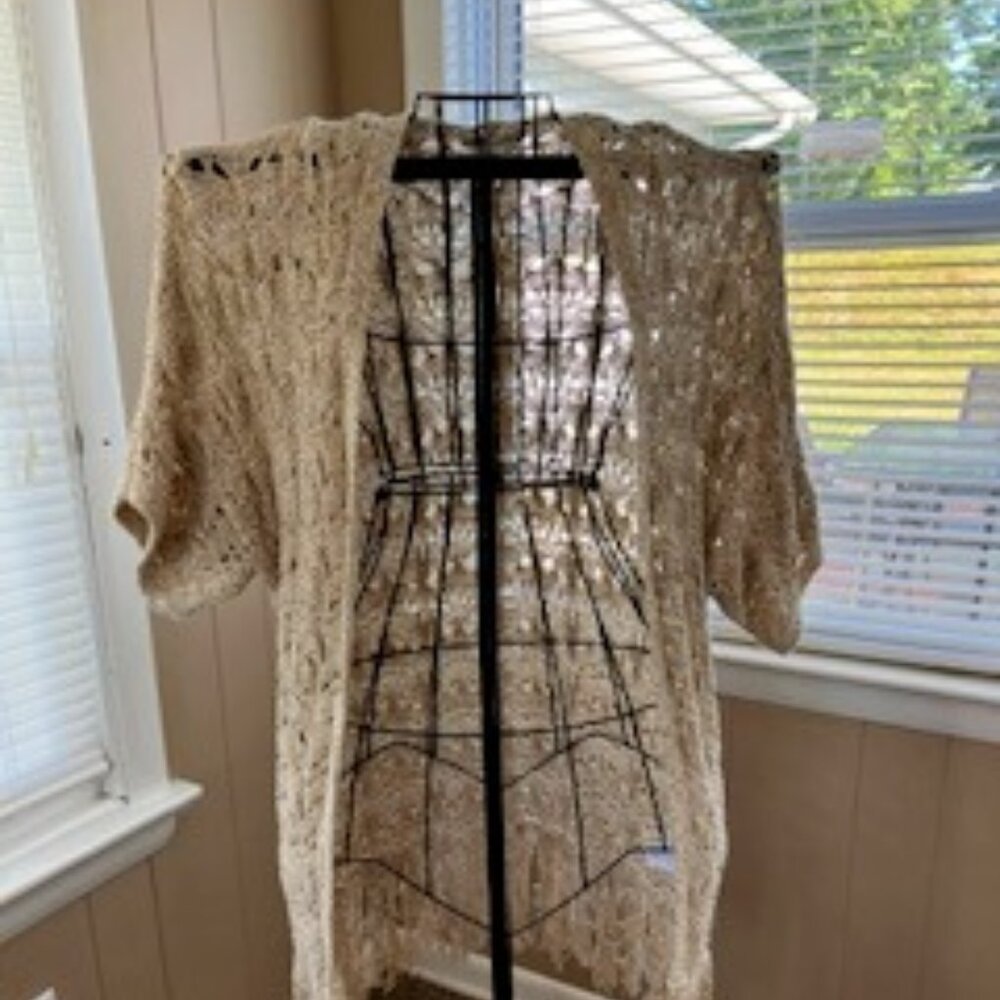 American Eagle-Short Sleeve Tan Knit Sweater Jacket Fringe SZ. XS/S - Picture 6 of 11